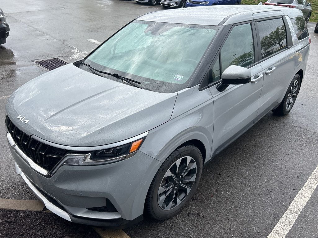 2024 Kia Carnival EX
