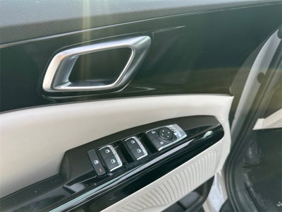 2023 Kia Carnival EX