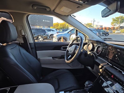 2024 Kia Carnival EX