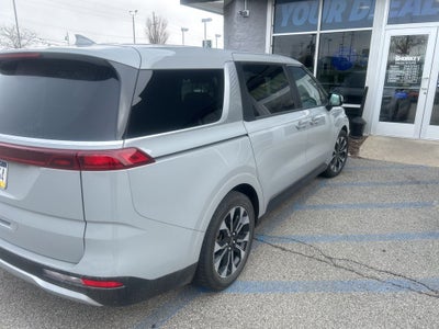 2024 Kia Carnival EX