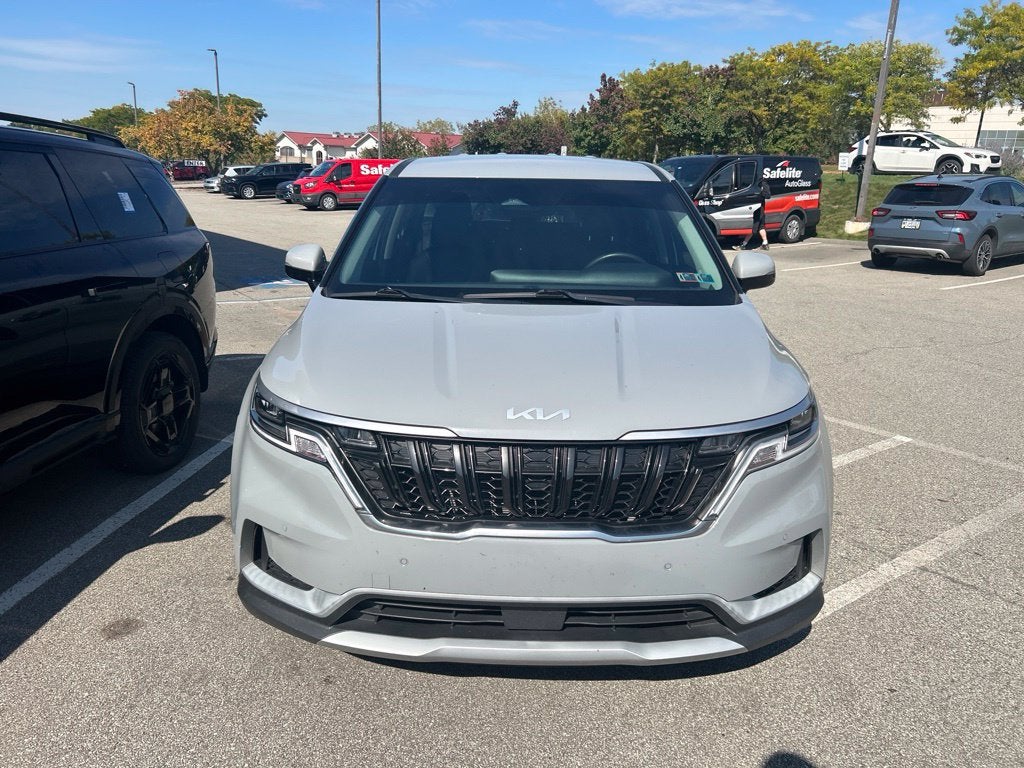 2024 Kia Carnival EX
