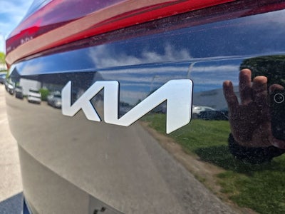 2025 Kia Carnival EX