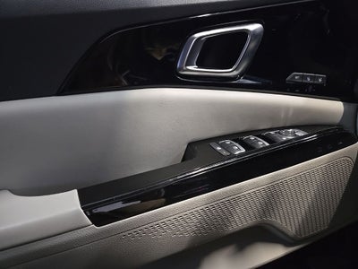 2024 Kia Carnival SX