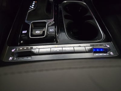 2024 Kia Carnival SX