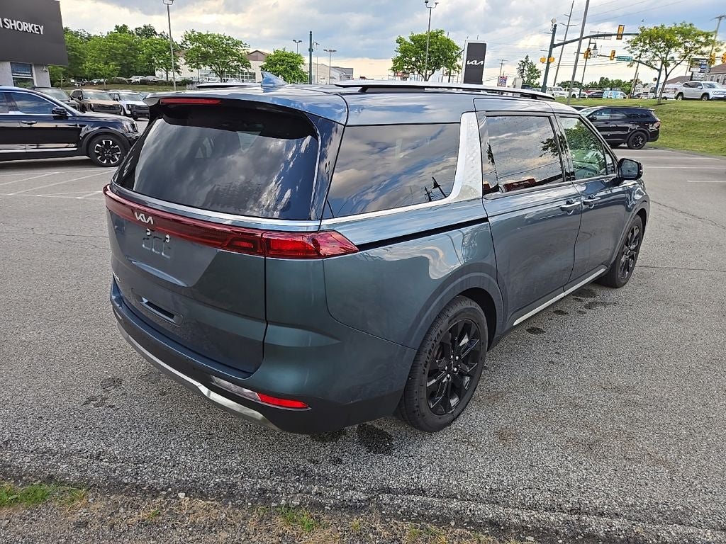 2024 Kia Carnival SX