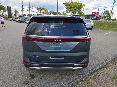 2024 Kia Carnival SX