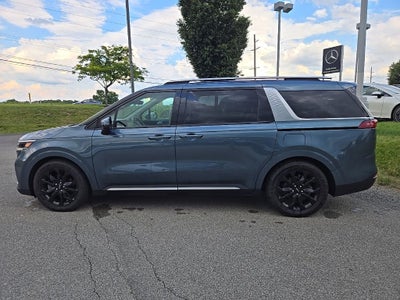 2024 Kia Carnival SX