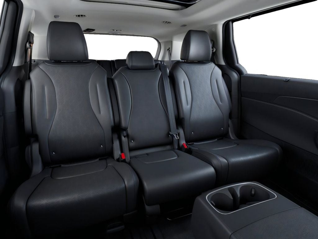 2026 Kia Carnival SX - Photo 16