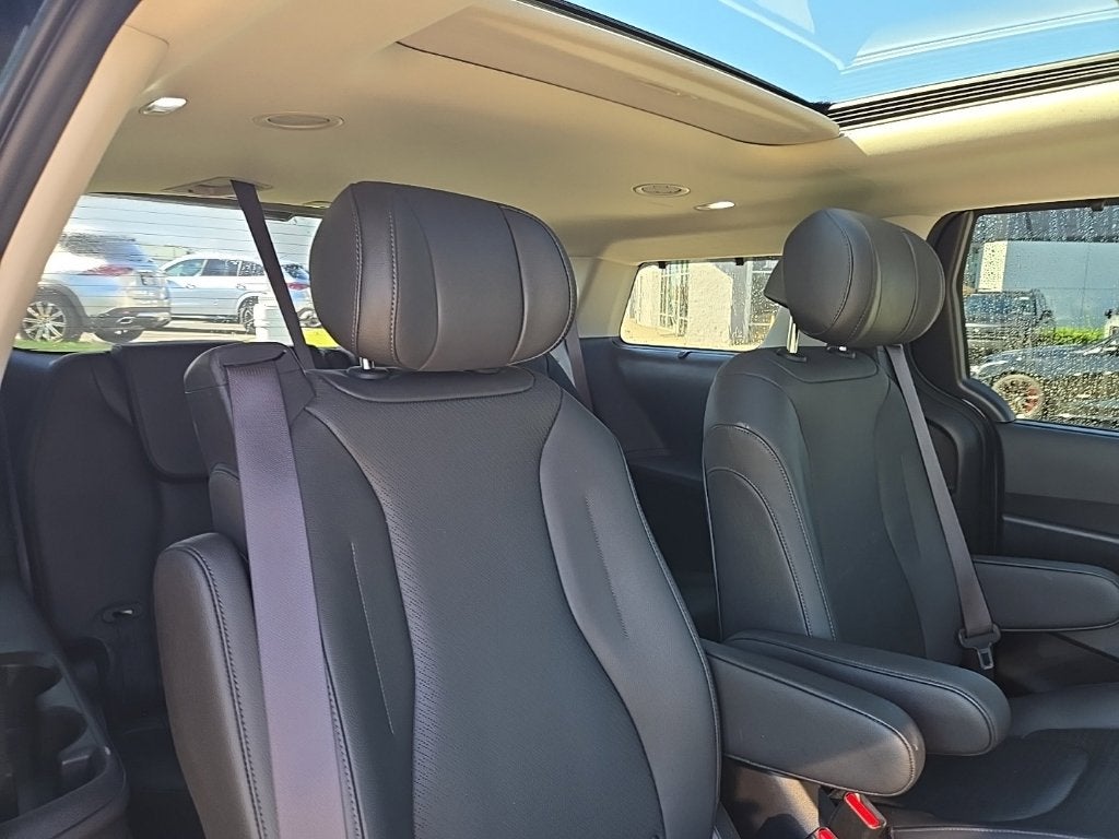 2025 Kia Carnival SX Prestige