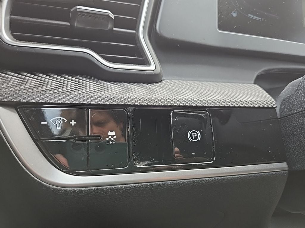 2025 Kia Sportage LX AWD