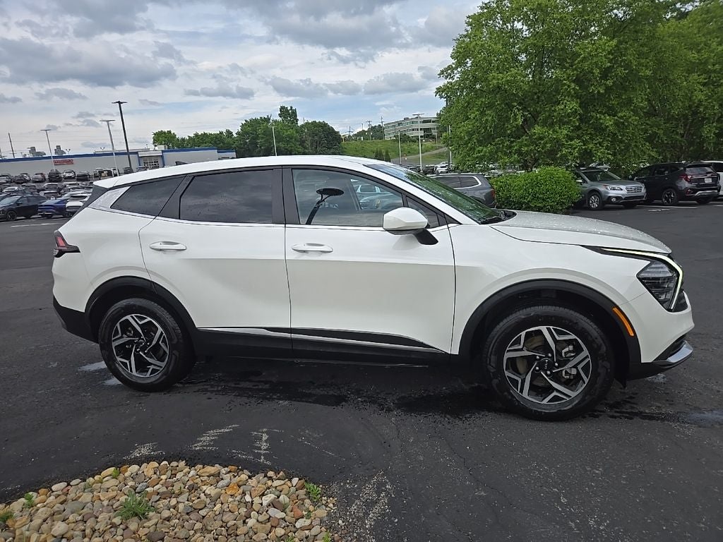 2025 Kia Sportage LX AWD