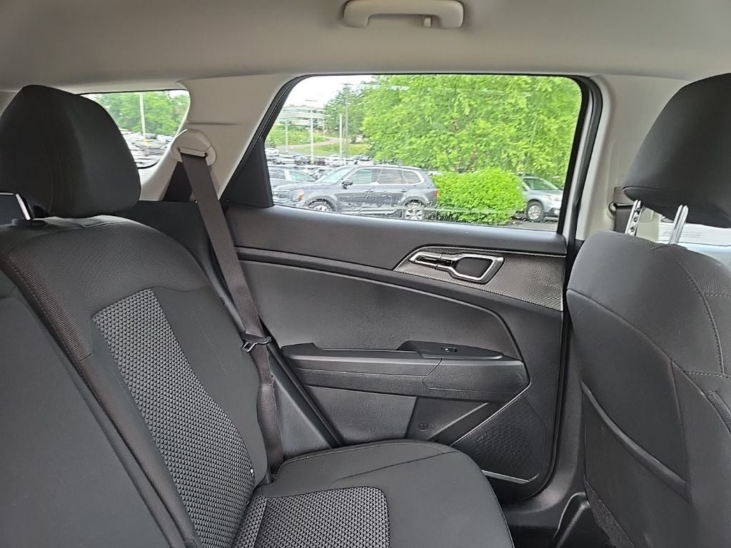 2025 Kia Sportage LX AWD