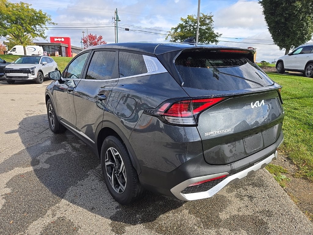 2024 Kia Sportage LX AWD