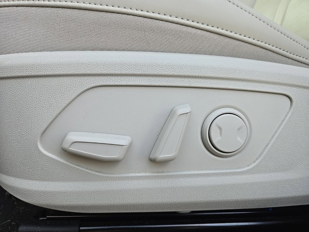 2025 Kia Sorento Hybrid EX AWD