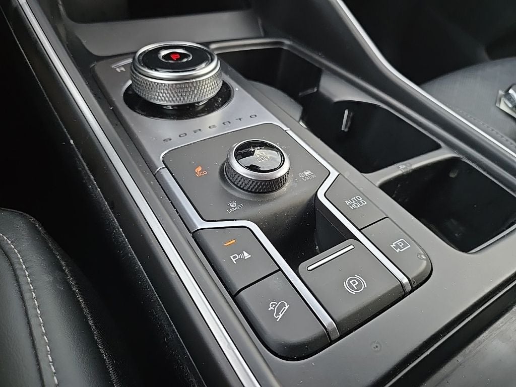2023 Kia Sorento Hybrid EX AWD