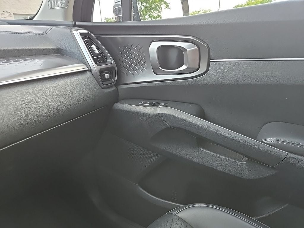 2023 Kia Sorento Hybrid EX AWD