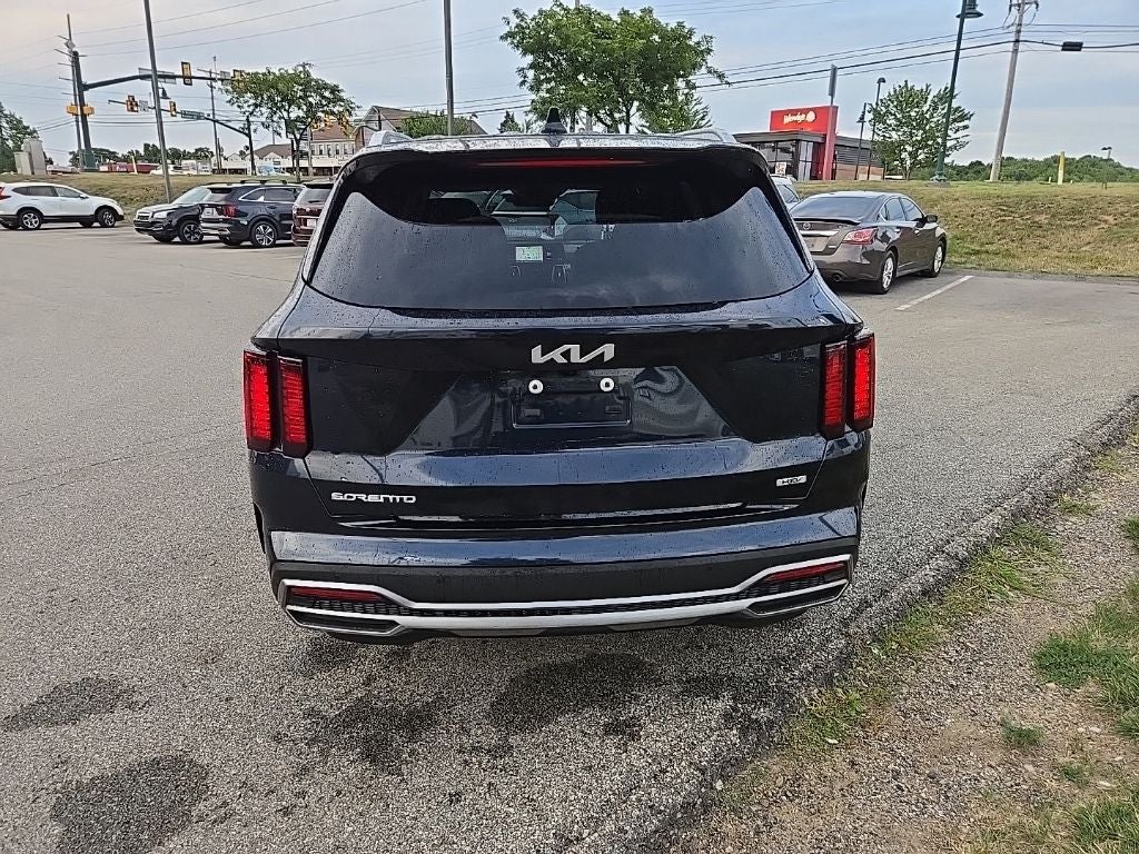2023 Kia Sorento Hybrid EX AWD