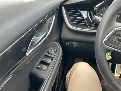 2023 Buick Envision Essence AWD