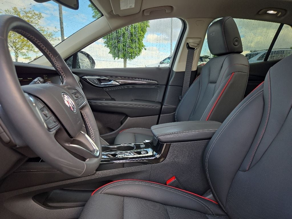 2023 Buick Envision Essence AWD