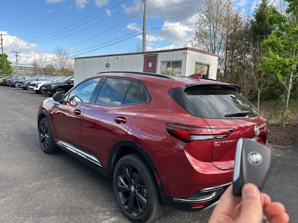 2023 Buick Envision Essence AWD