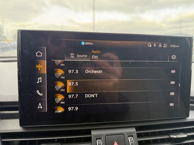 2022 Audi Q5 45 S line Premium quattro