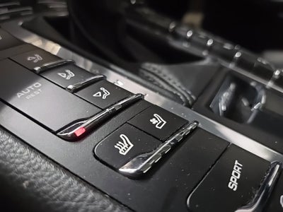 2018 Porsche Macan Sport Edition AWD