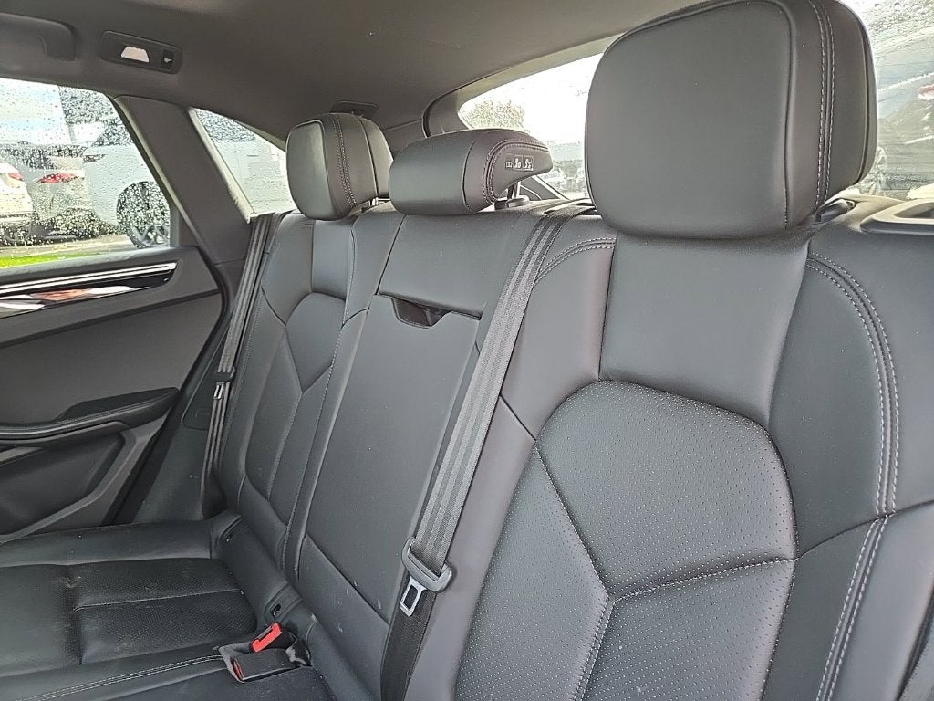 2018 Porsche Macan Sport Edition AWD