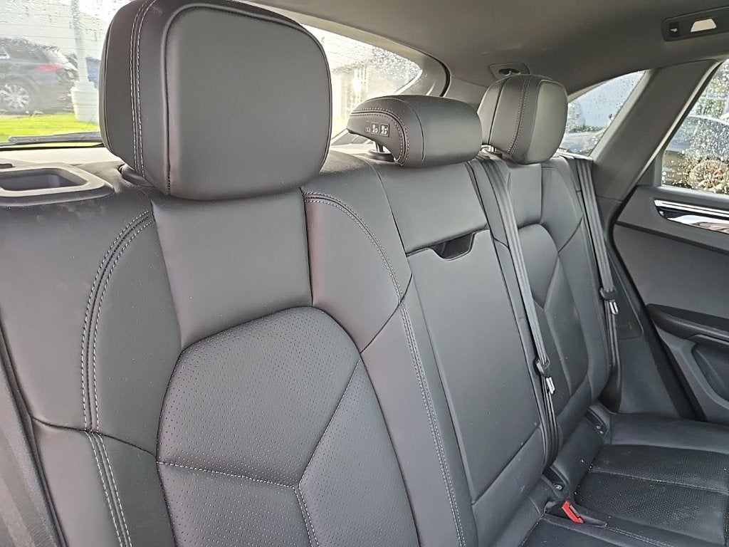 2018 Porsche Macan Sport Edition AWD