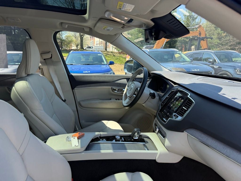 2025 Volvo XC90 B6 Plus 6-Seater AWD