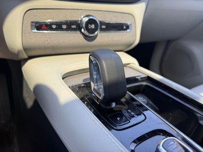 2025 Volvo XC90 B6 Plus 6-Seater AWD