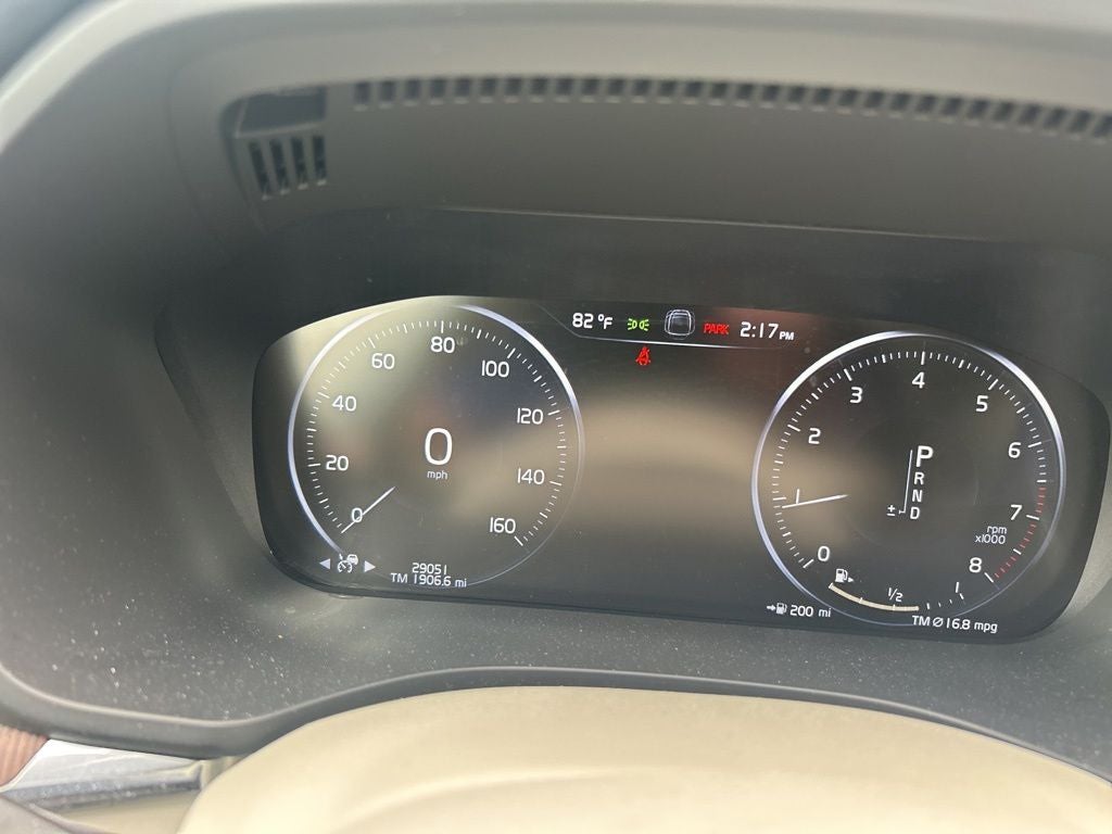 2021 Volvo XC60 T5 Momentum AWD