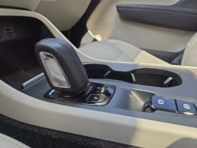 2020 Volvo XC40 Momentum AWD