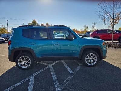 2022 Jeep Renegade Latitude 4WD